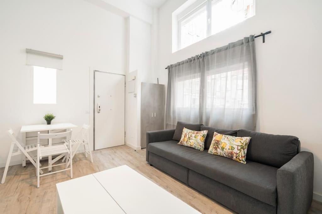 Charming Flat In Madrid-Rio Apartment Exterior photo